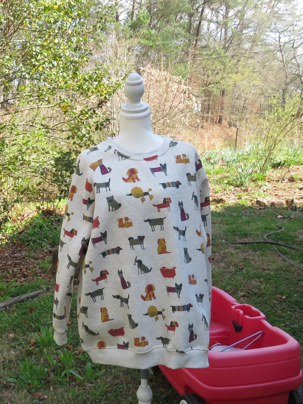 SM Wardrobe Dog Print Sweatshirt – Cozycore Whimsical Graphic Pullover | Size XL